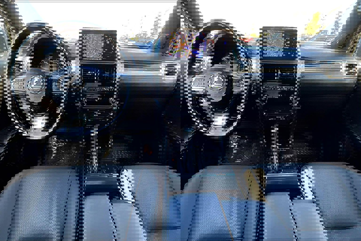 Used 2023 Lexus GX 460 Premium w/ Premium Plus Package image 13