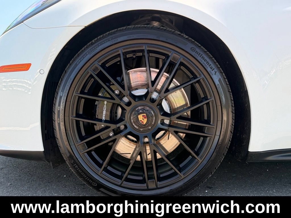 Used 2026 Porsche Panamera GTS AWD/4WD image 17