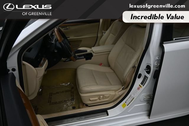 Used 2014 Lexus ES 300h w/ Luxury Package w/Bamboo Trim FWD image 23