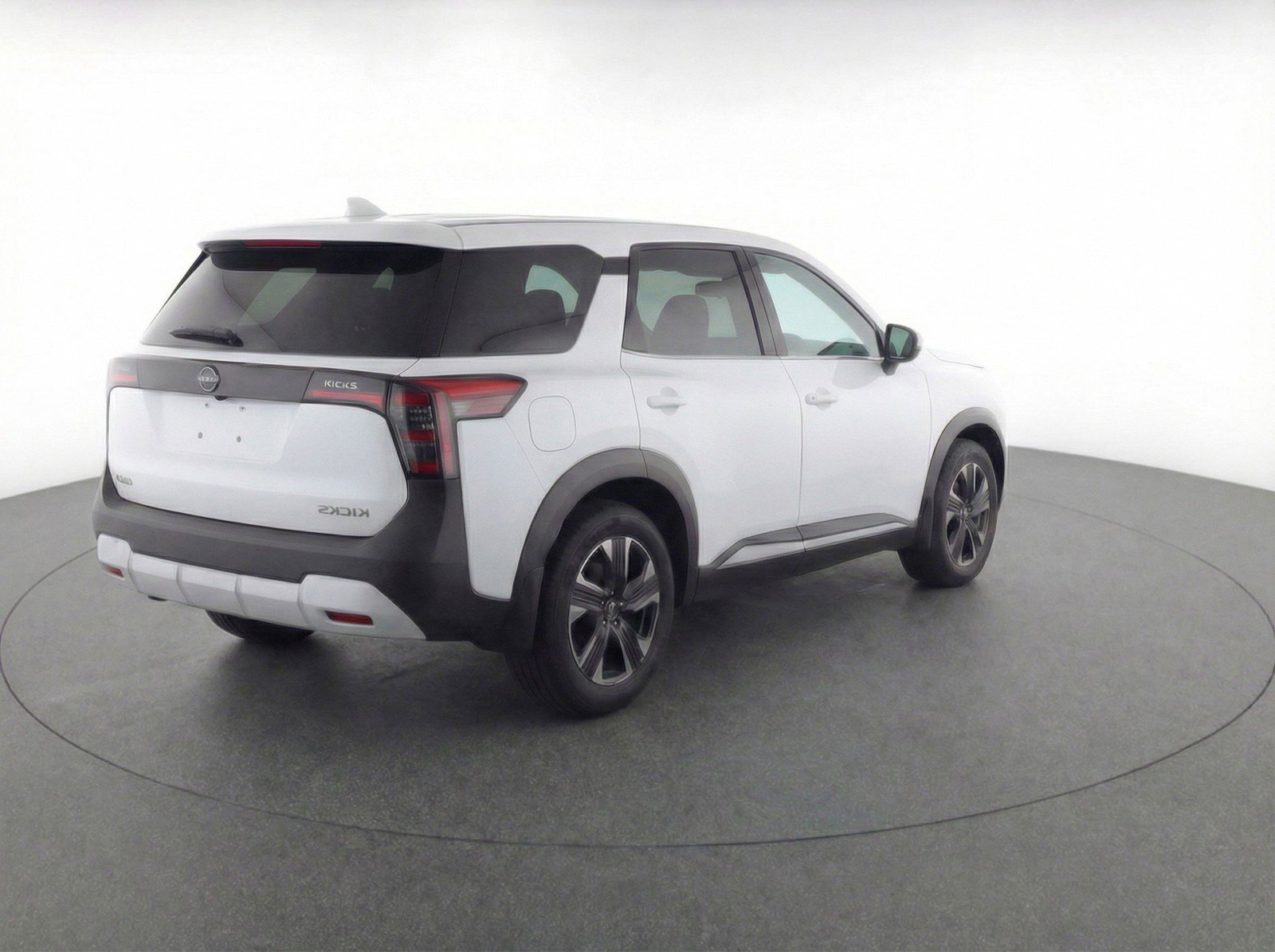 Used 2025 Nissan Kicks SV AWD/4WD image 9