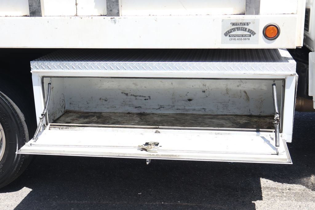 Used 2020 Ford F550 2WD Regular Cab Super Duty image 12