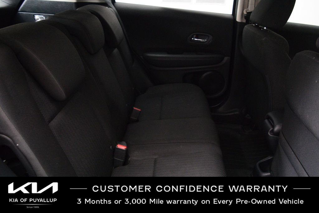 Used 2018 Honda HR-V LX image 14
