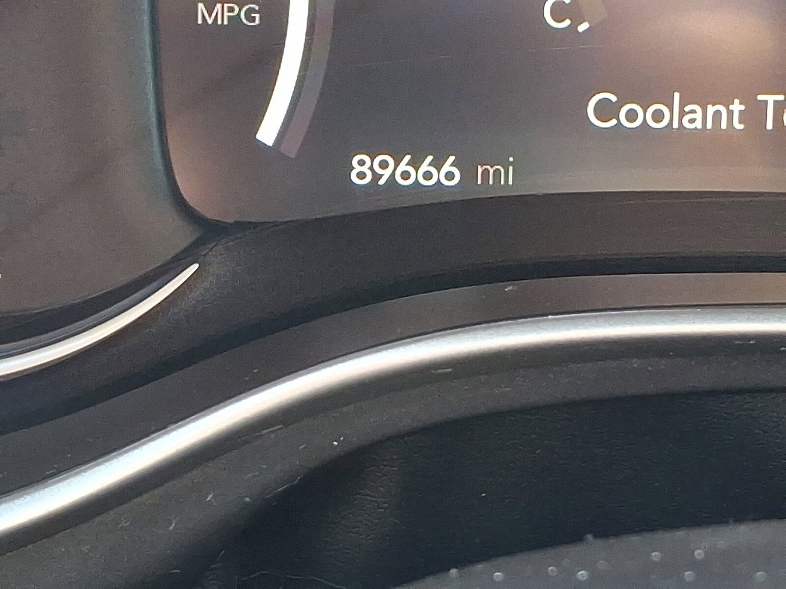 Used 2023 Chrysler Pacifica Touring-L FWD image 18