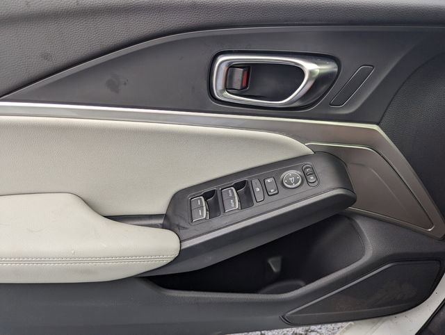 New 2025 Acura Integra image 16