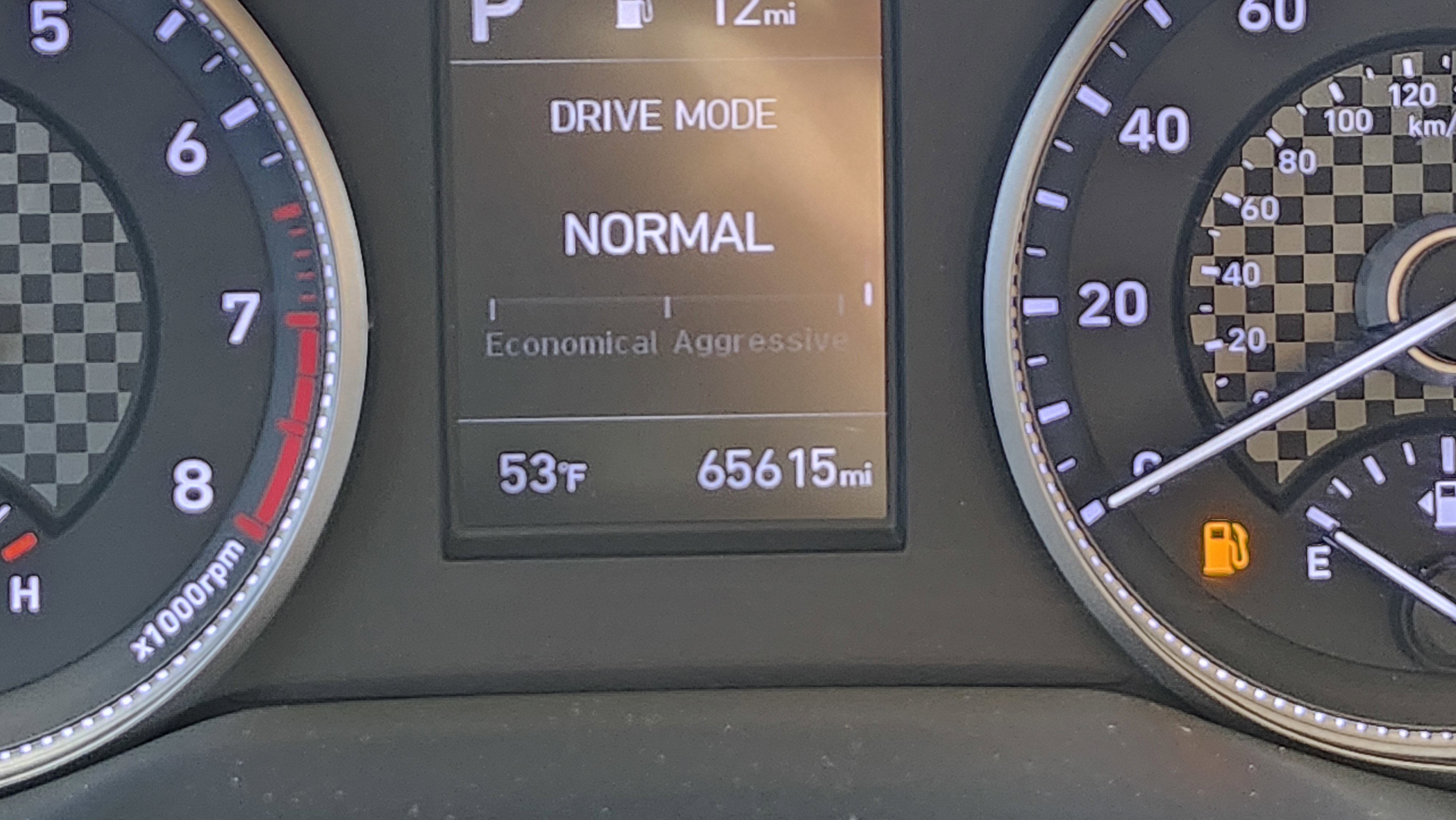 Used 2019 Hyundai Elantra SEL image 24