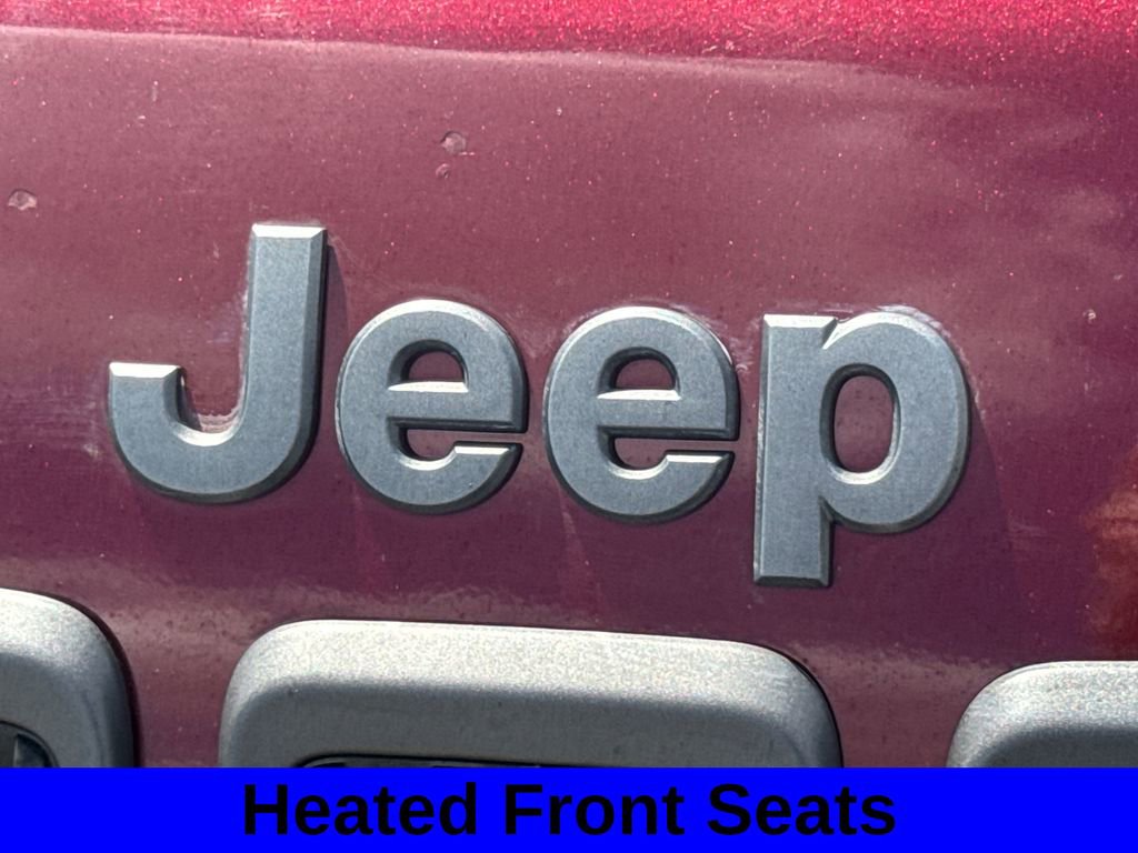 Used 2020 Jeep Cherokee Trailhawk w/ Cold Weather Group AWD/4WD image 16