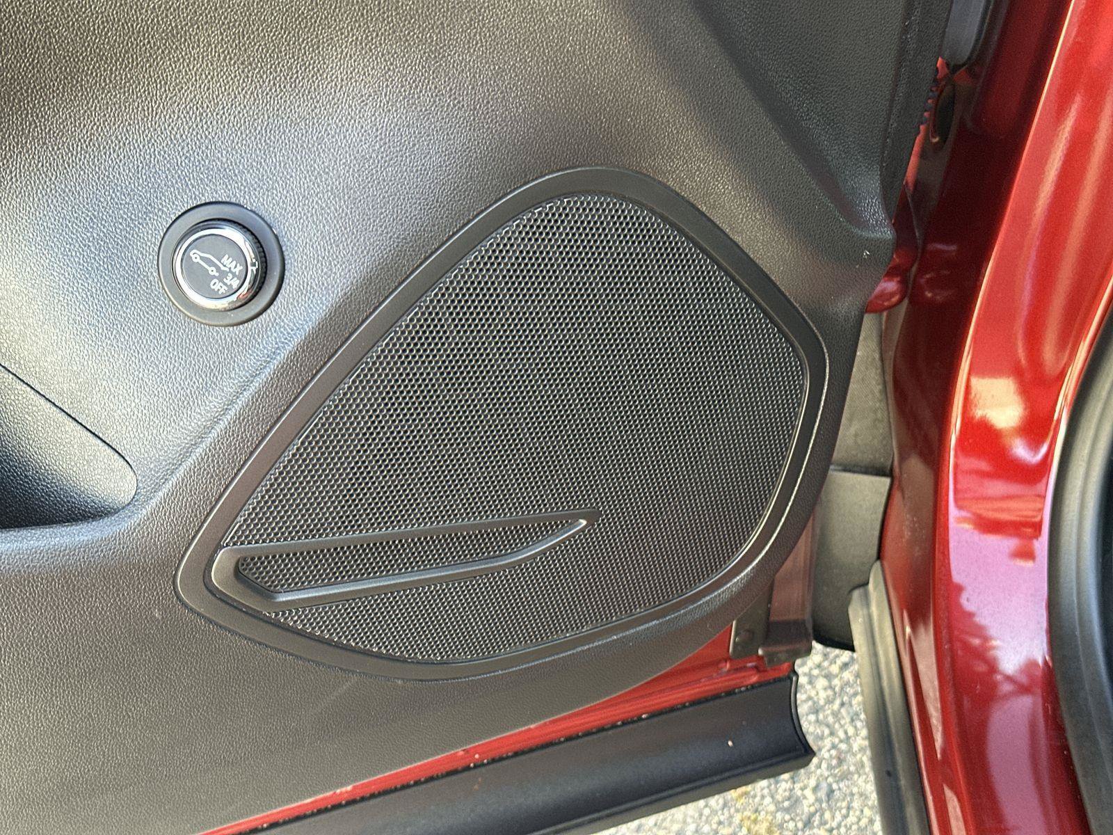 Used 2023 Buick Envision Essence FWD image 22