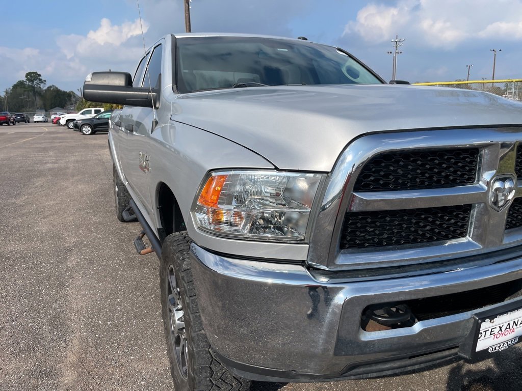 Used 2018 RAM 2500 Tradesman w/ Chrome Appearance Group image 9
