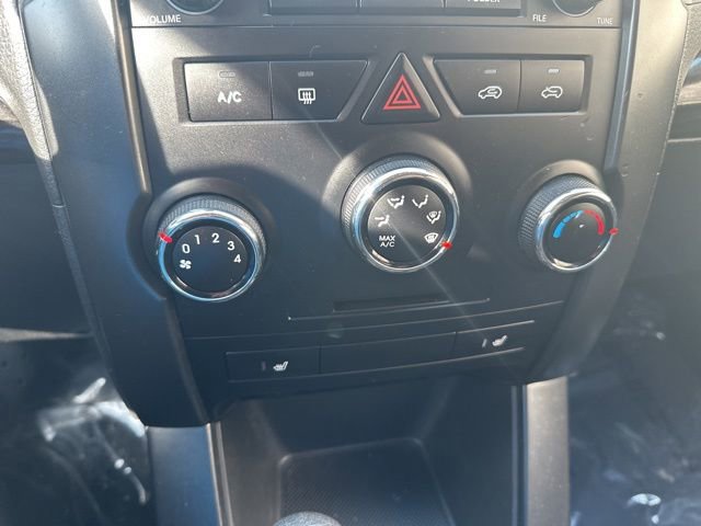 Used 2011 Kia Sorento LX w/ Convenience Pkg image 14