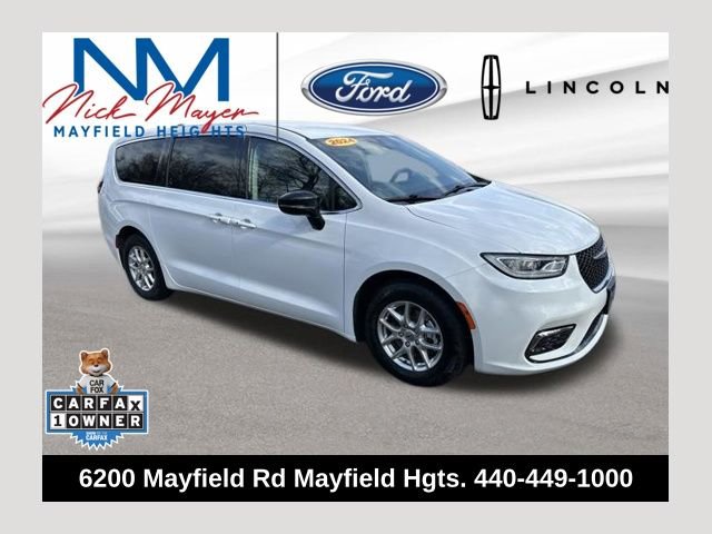 Used 2024 Chrysler Pacifica Touring-L