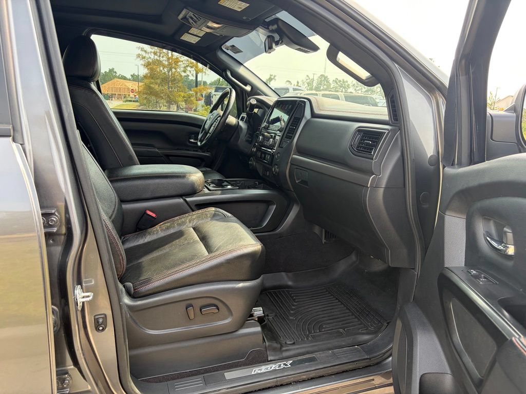 Used 2023 Nissan Titan PRO-4X w/ Pro-4x Convenience Package AWD/4WD image 39