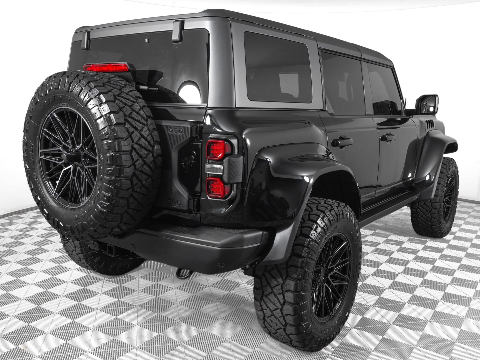 Used 2023 Ford Bronco Raptor AWD/4WD image 5
