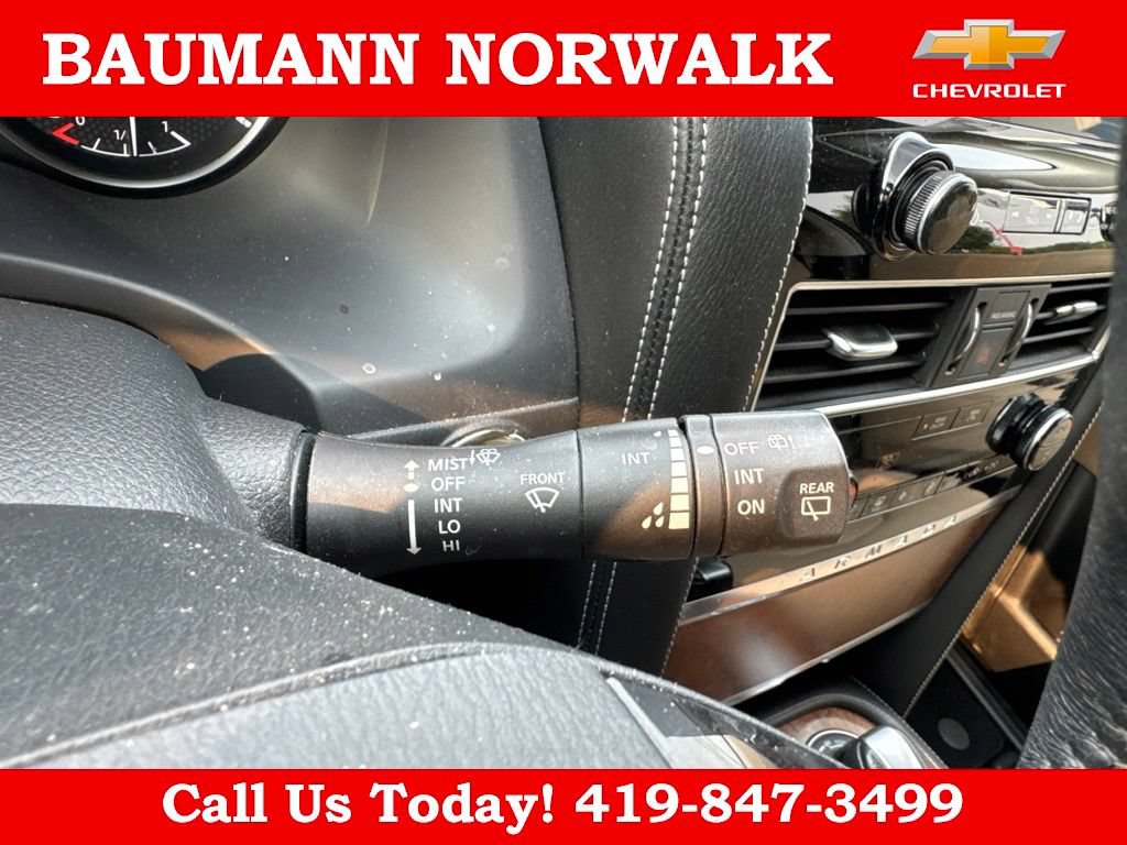 Used 2023 Nissan Armada SL w/ Captain's Chairs Package AWD/4WD image 22