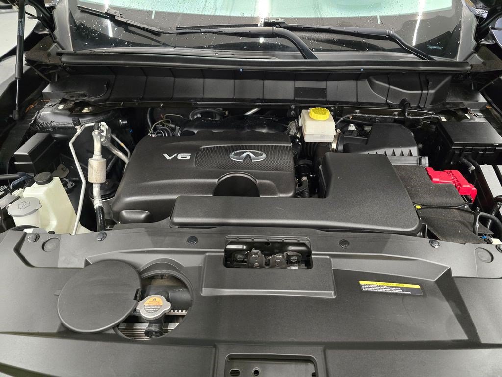 Used 2023 INFINITI QX60 Sensory w/ Vision Package FWD image 12