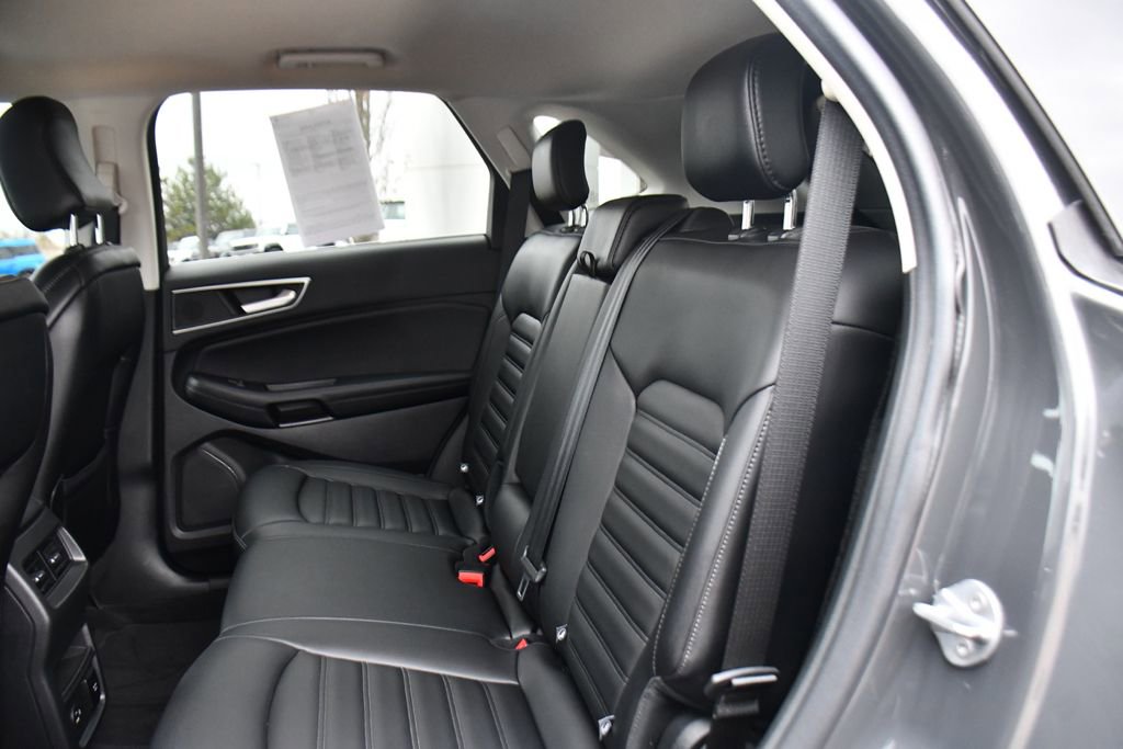 Used 2021 Ford Edge SEL w/ Convenience Package image 20