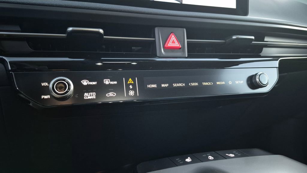 New 2025 Kia EV6 Light image 22