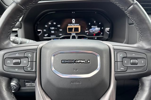 Used 2024 GMC Yukon Denali Ultimate AWD/4WD image 37