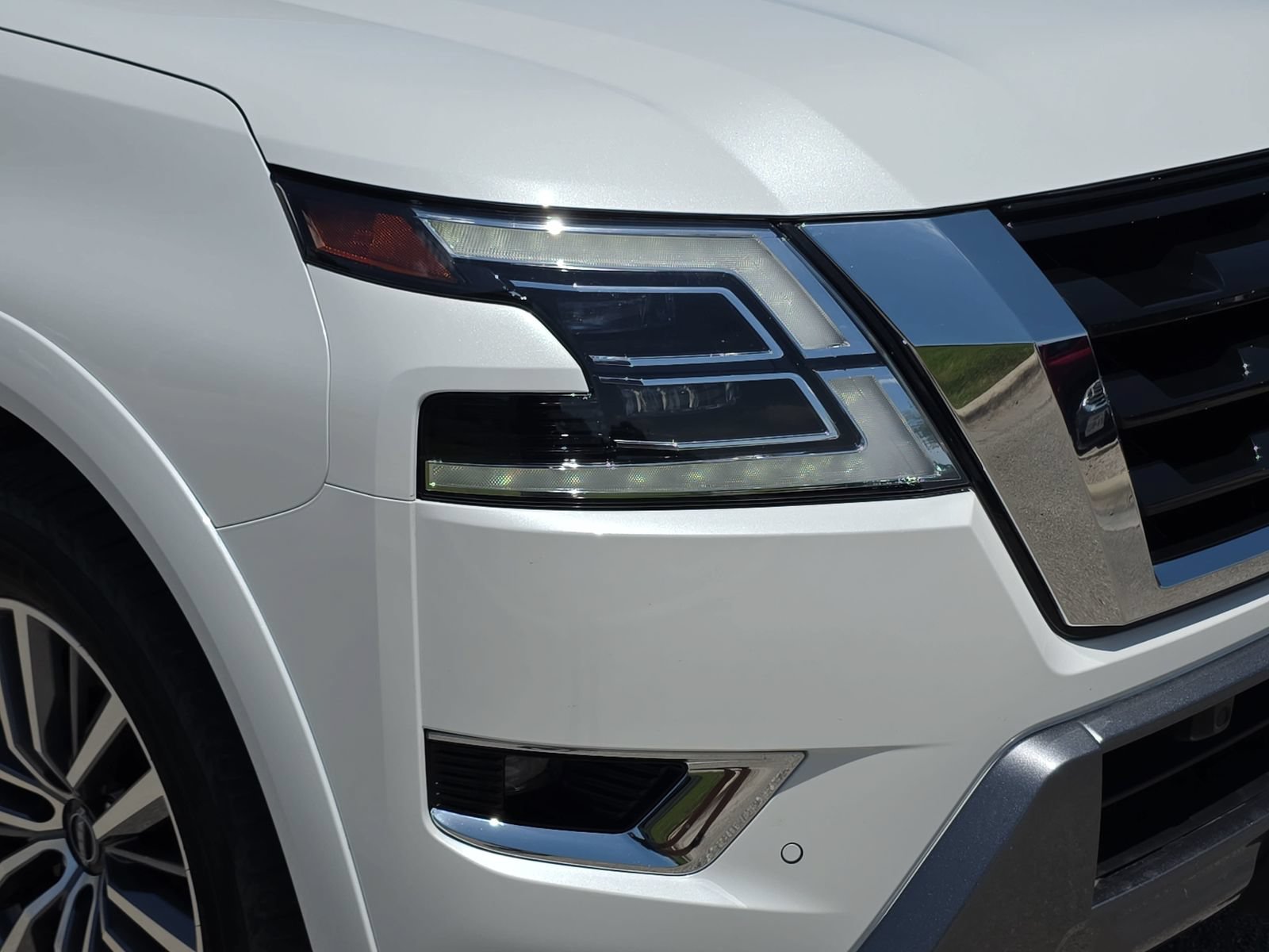 Used 2022 Nissan Armada SL RWD image 28