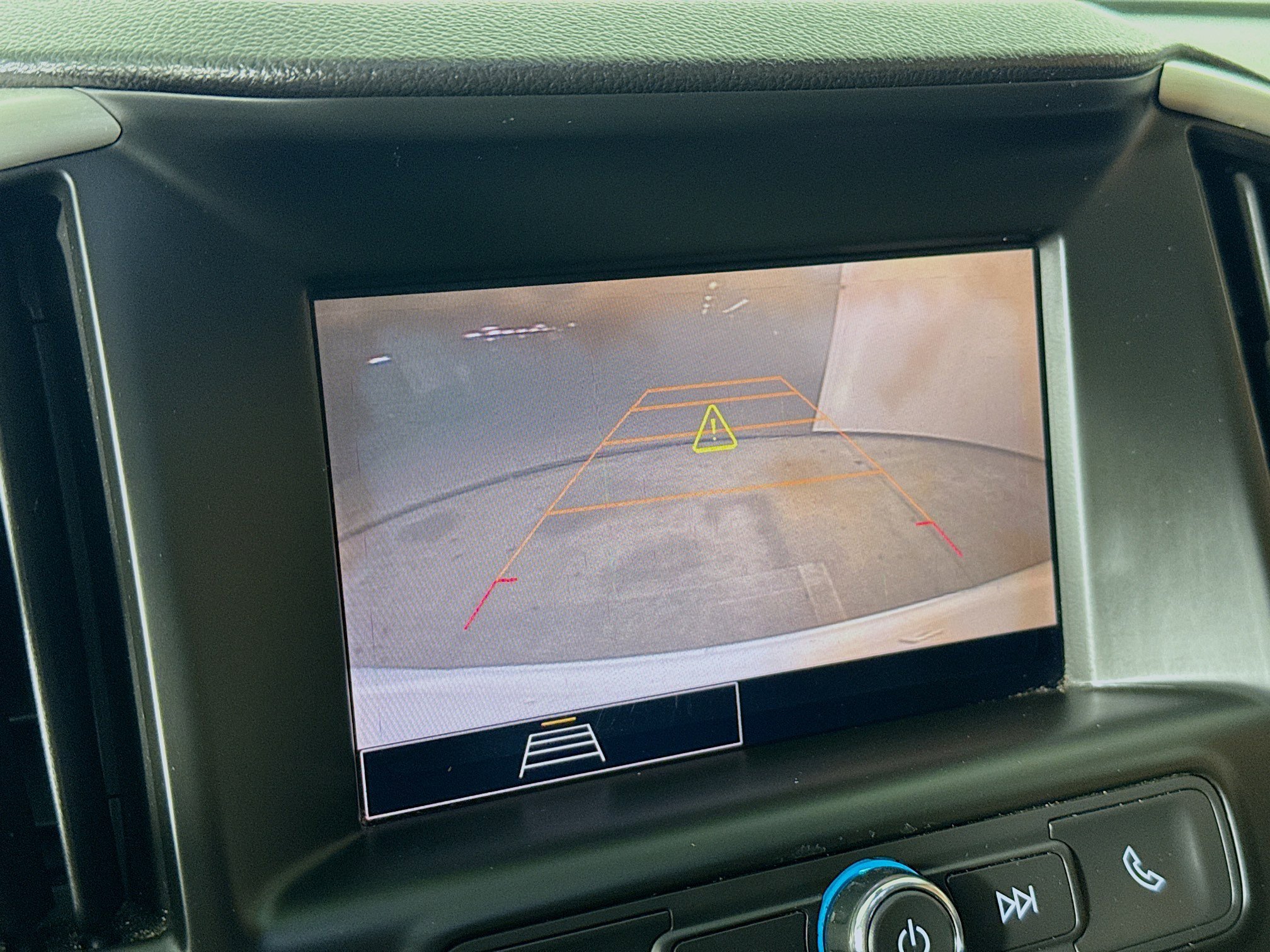 Used 2022 GMC Terrain SLE w/ Driver Convenience Package image 14