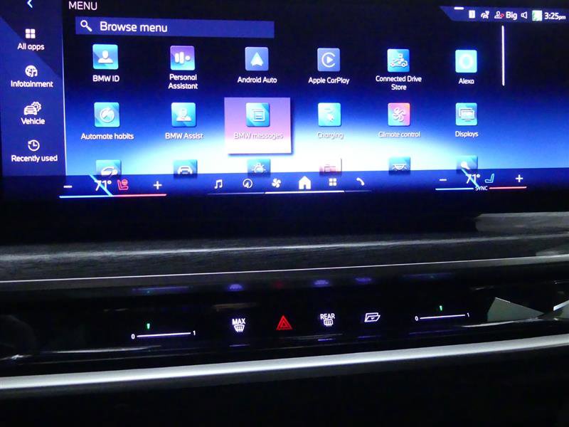 Used 2023 BMW i7 xDrive60 image 16