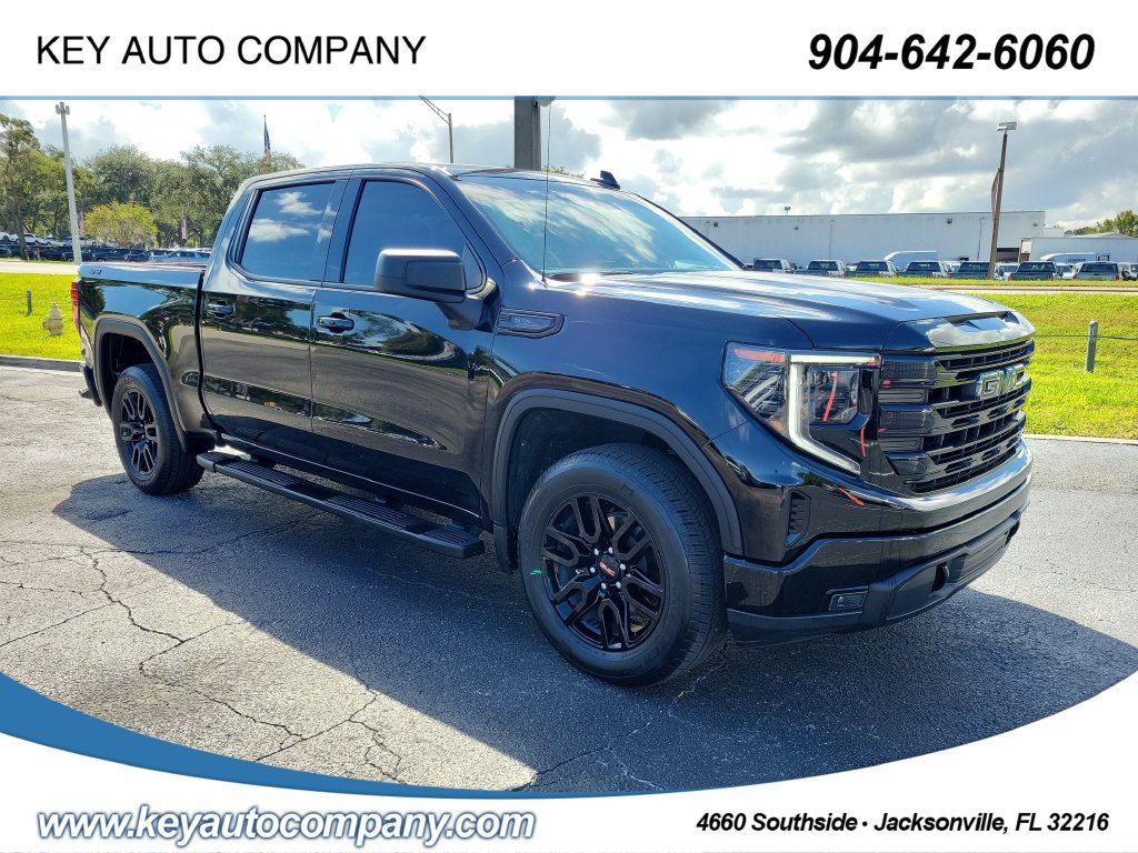 Used 2024 GMC Sierra 1500 Elevation AWD/4WD image 1
