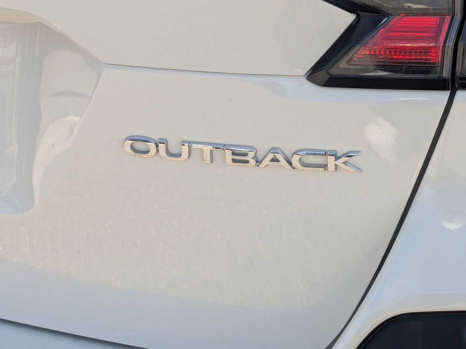 Used 2025 Subaru Outback Premium image 24