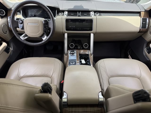 Used 2018 Land Rover Range Rover Supercharged AWD/4WD image 11