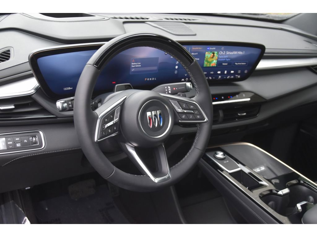 Used 2025 Buick Enclave Avenir w/ Super Cruise Package AWD/4WD image 13