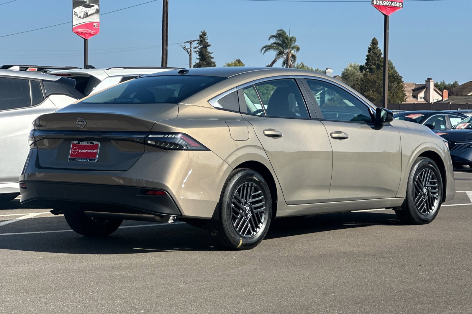 New 2027 Nissan Sentra SV FWD image 4