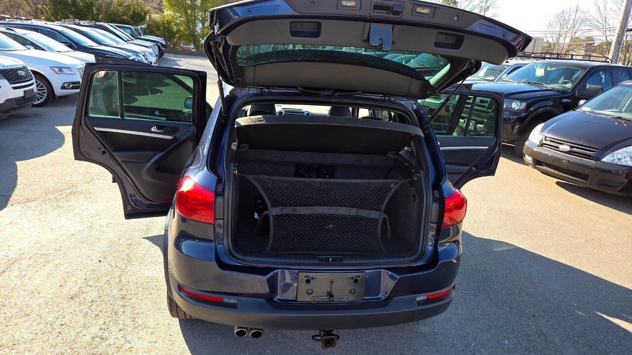 Used 2014 Volkswagen Tiguan R-Line AWD/4WD image 34