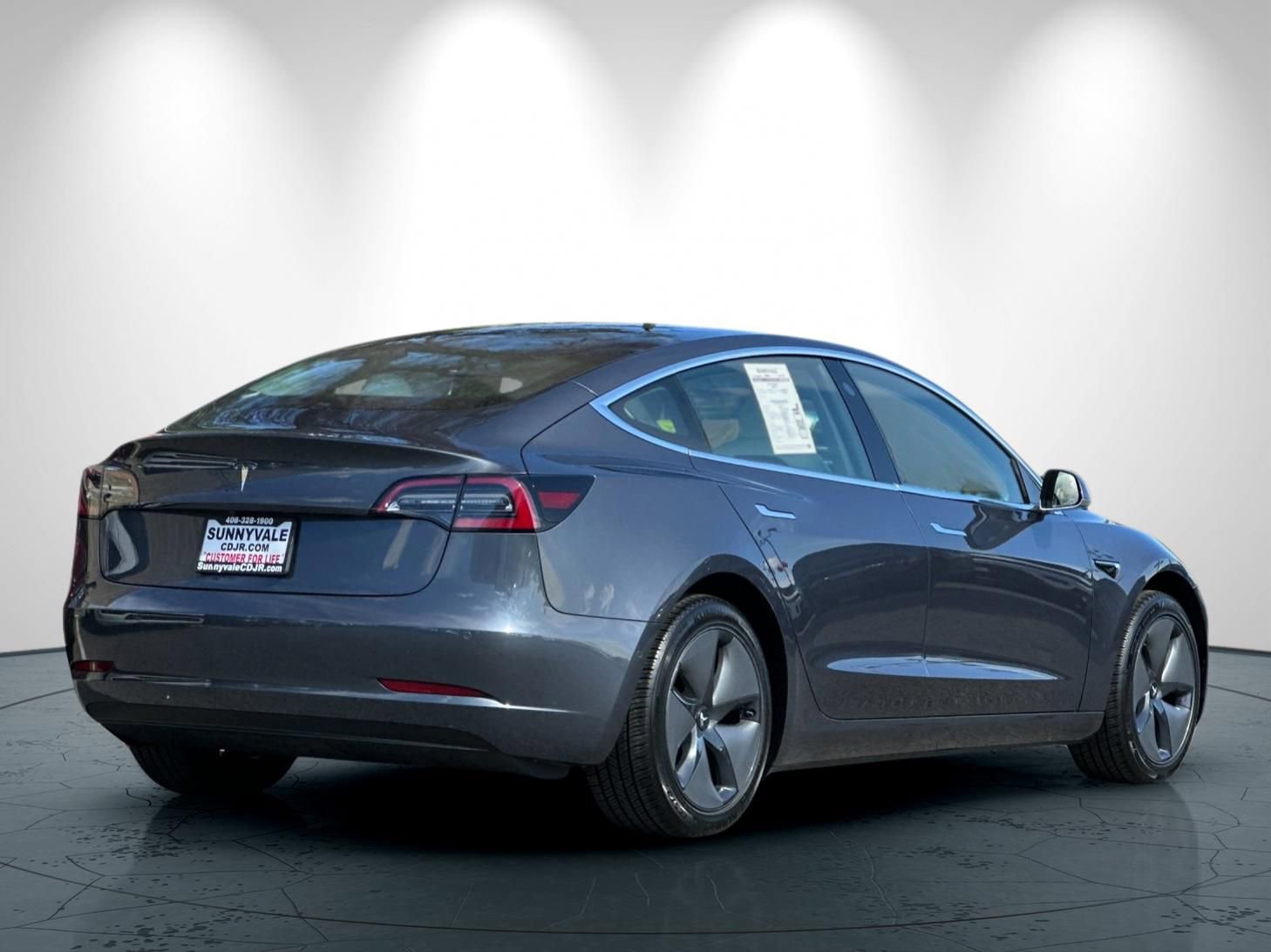 Used 2020 Tesla Model 3 Standard Range Plus RWD image 4