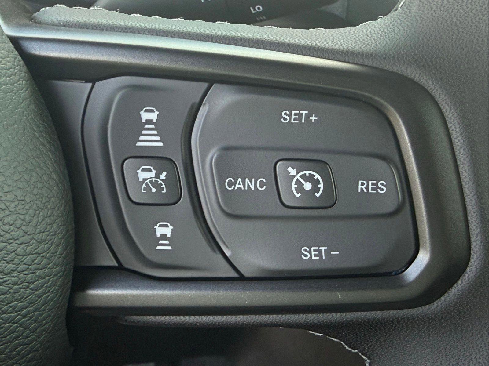 New 2026 Jeep Gladiator Mojave AWD/4WD image 18
