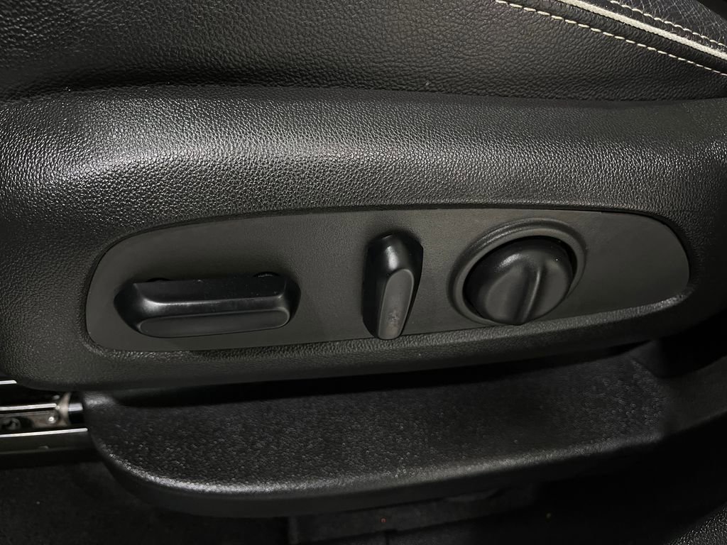 Used 2019 GMC Terrain Denali w/ Driver Alert Package II image 18