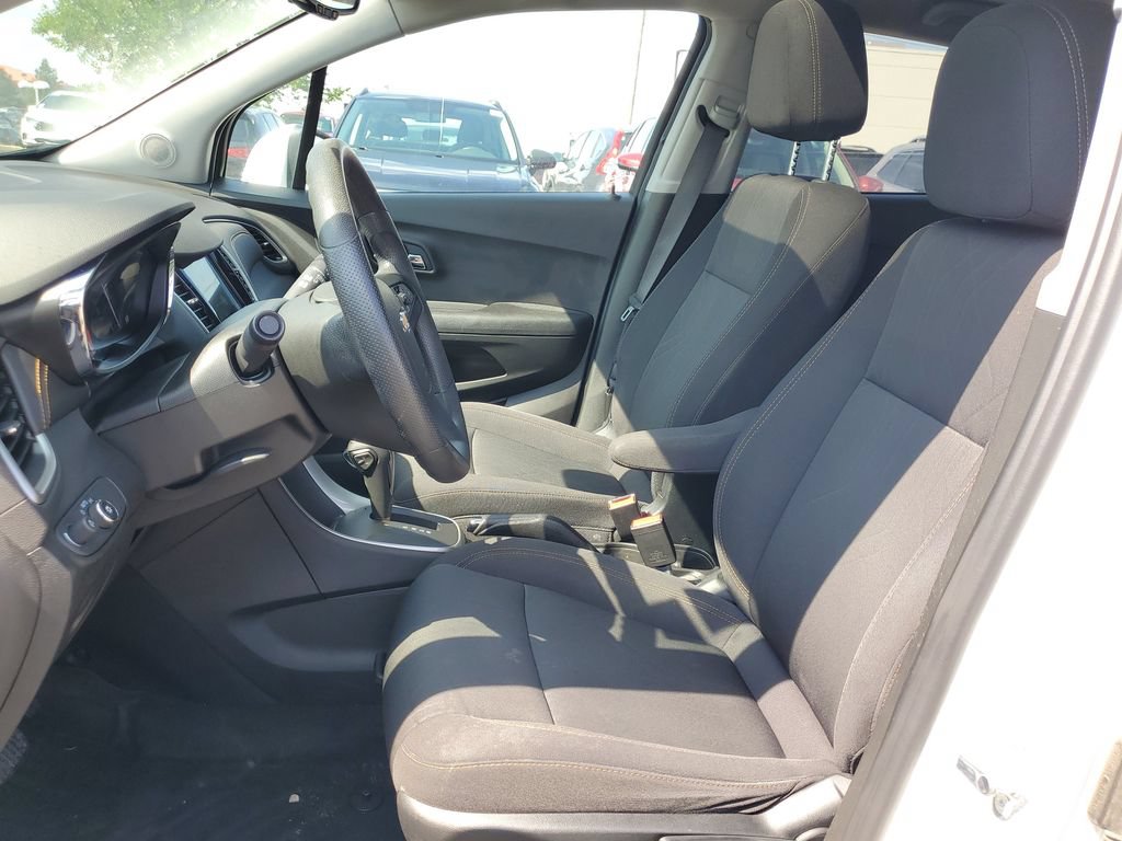 Used 2018 Chevrolet Trax LT FWD image 8