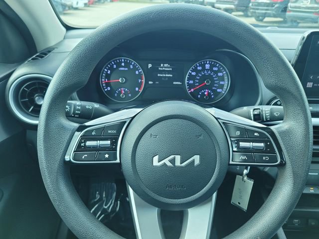 Used 2024 Kia Forte LXS FWD image 22