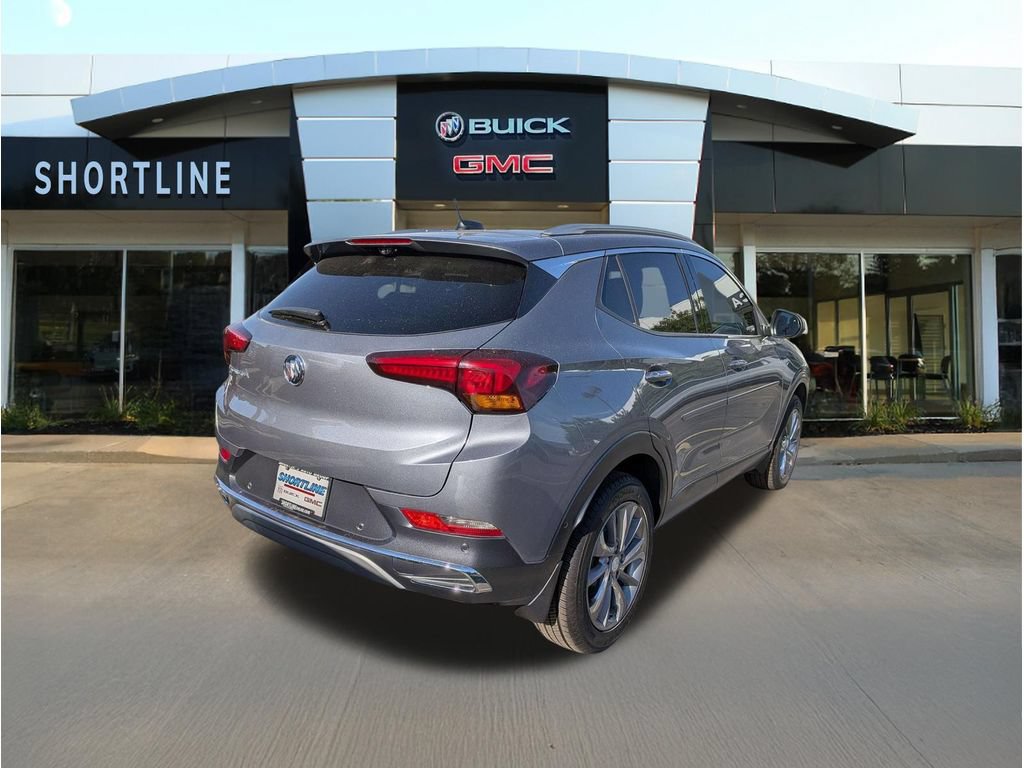 Used 2022 Buick Encore GX Essence w/ Advanced Technology Package AWD/4WD image 3