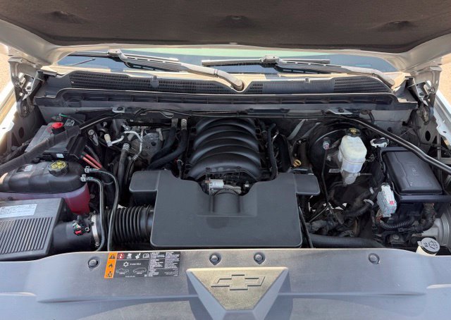 Used 2018 Chevrolet Silverado 1500 LT w/ All Star Edition AWD/4WD image 32