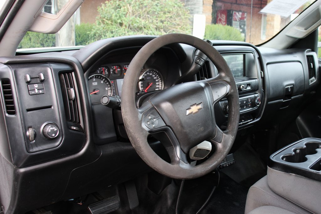 Used 2017 Chevrolet Silverado 2500 W/T image 19