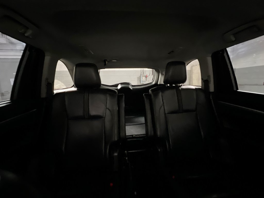 Used 2018 Toyota Highlander SE w/ Carpet Mat Package (TMS) AWD/4WD image 30