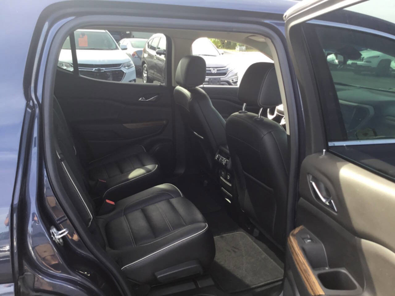 Used 2019 GMC Acadia Denali w/ Technology Package image 13