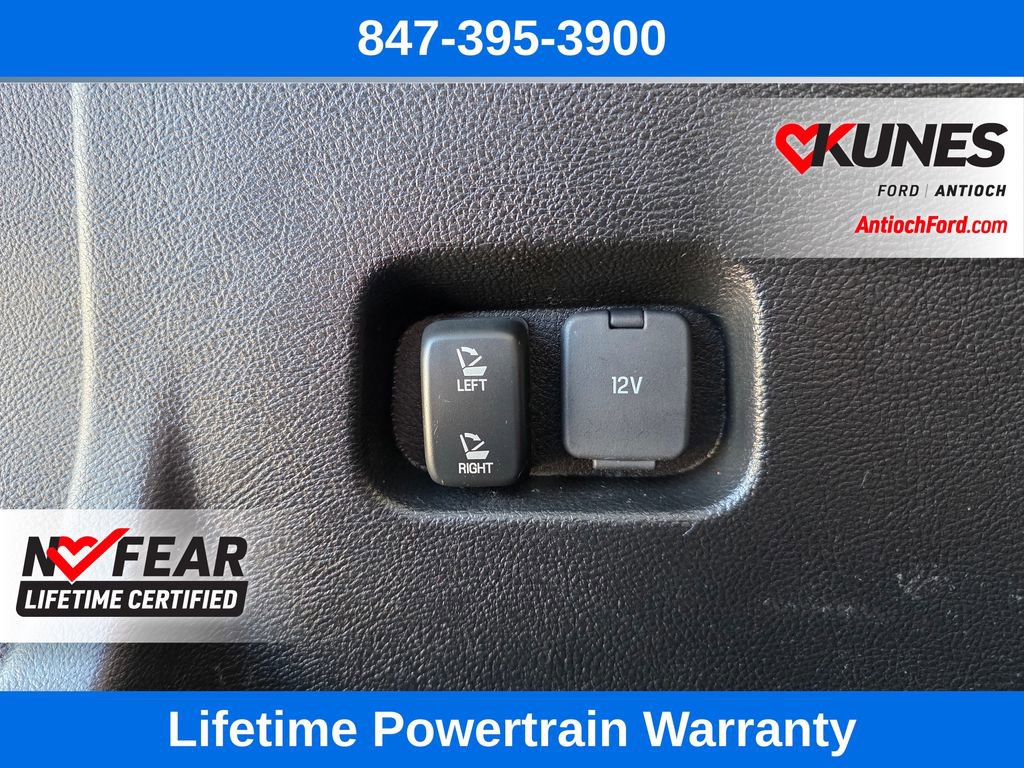 Used 2023 Ford Edge SEL image 23