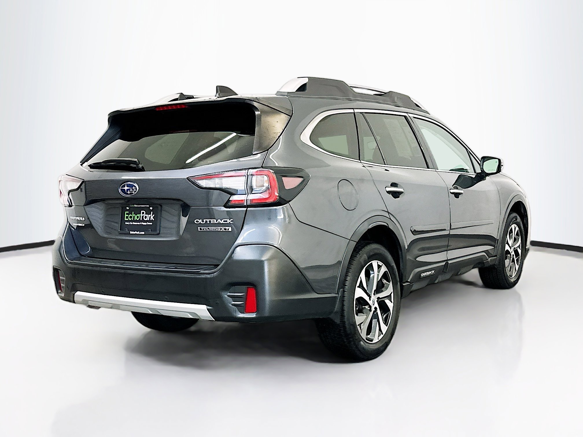 Used 2020 Subaru Outback Touring XT AWD/4WD image 9