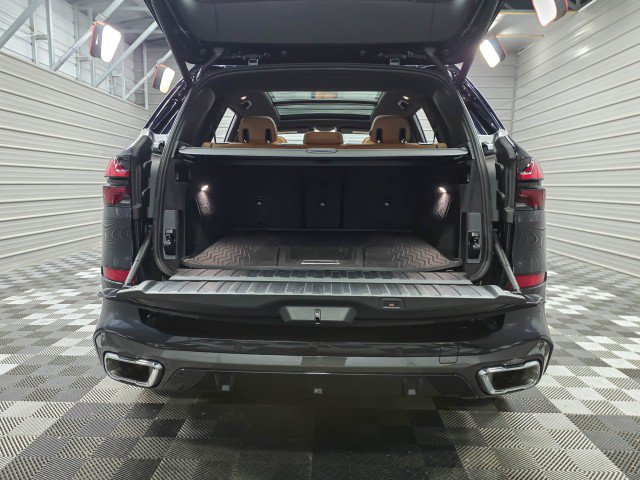 Used 2026 BMW X5 xDrive40i AWD/4WD image 45