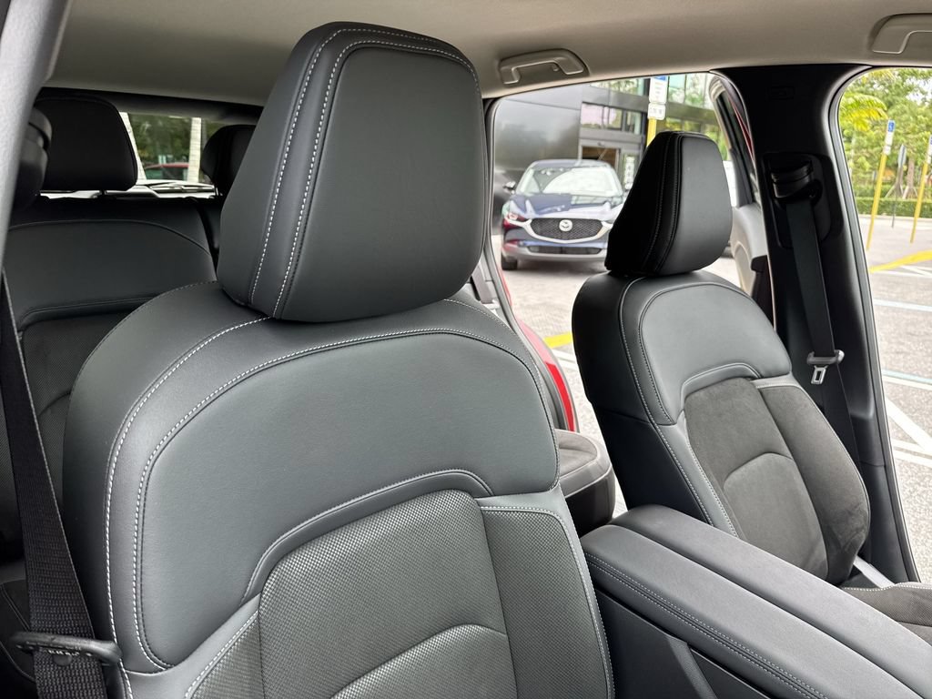 Certified 2026 MAZDA CX-5 Preferred AWD/4WD image 46