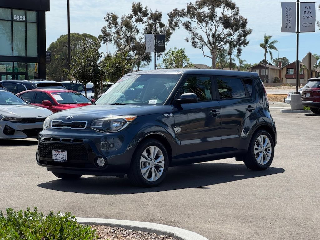 Used 2016 Kia Soul + FWD image 6