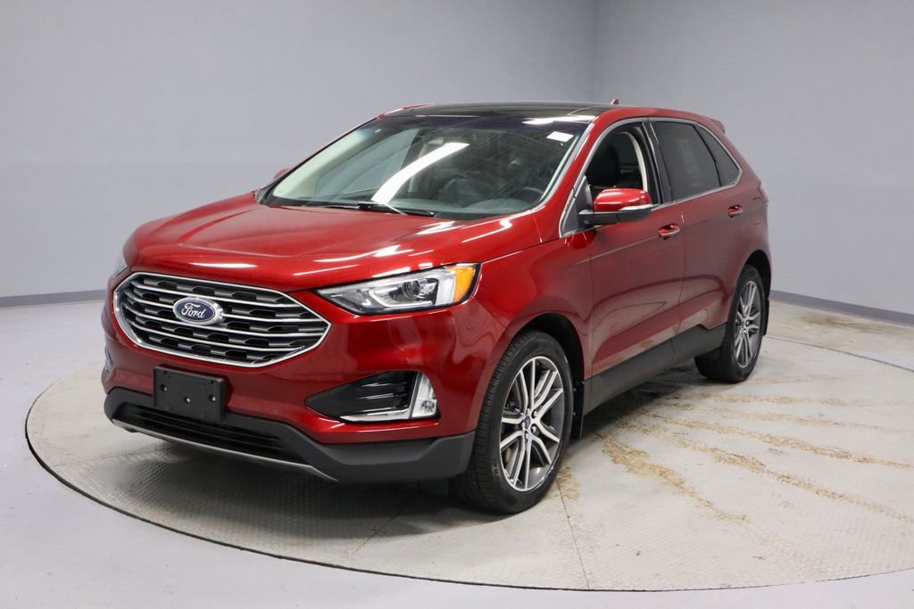 Certified 2019 Ford Edge Titanium w/ Cold Weather Package image 8