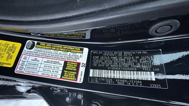 Used 2025 Toyota Camry SE image 41