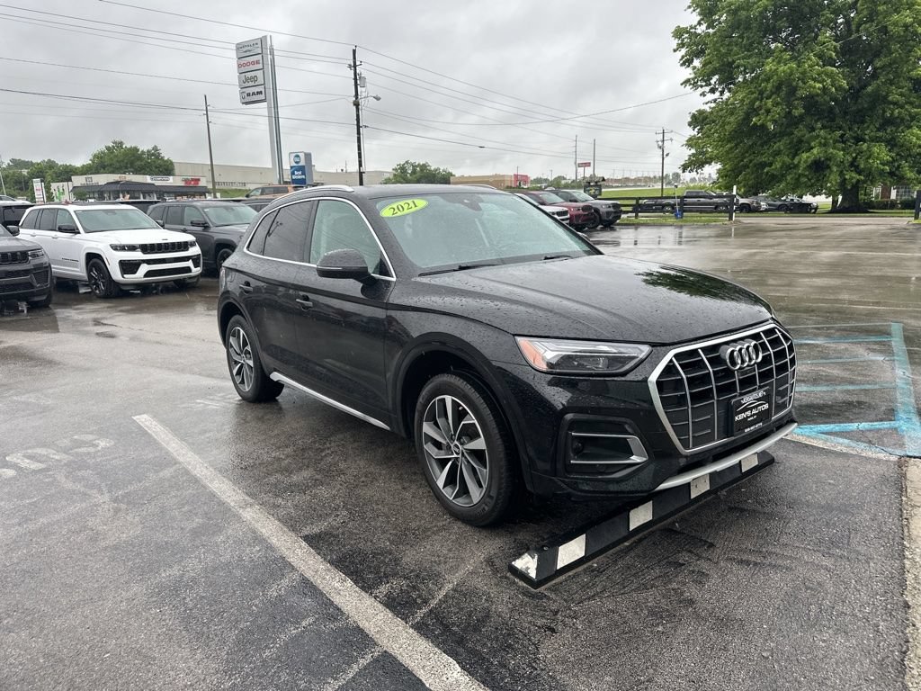 Used 2021 Audi Q5 2.0T Premium Plus AWD/4WD image 2