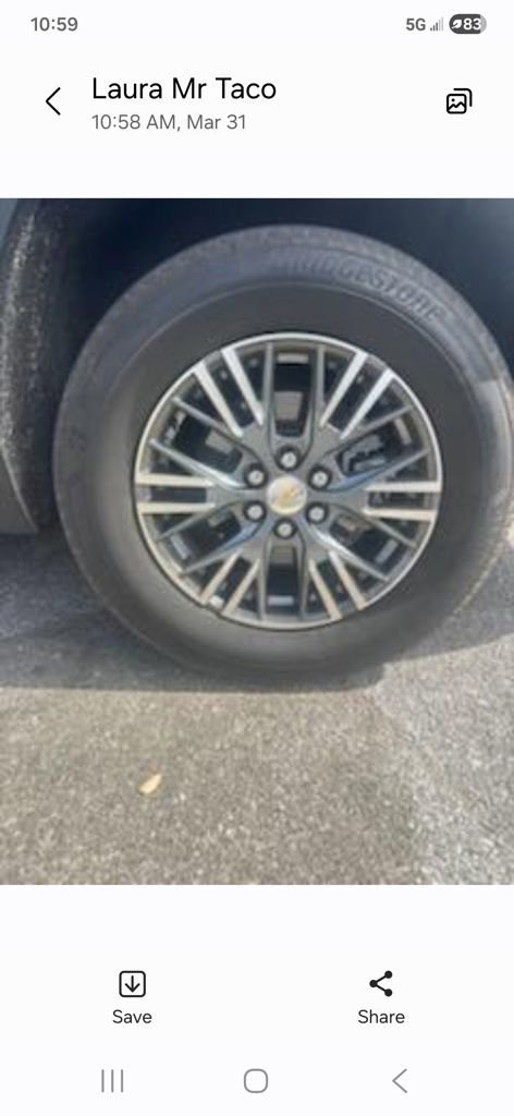 Used 2024 Chevrolet Traverse LT FWD image 6