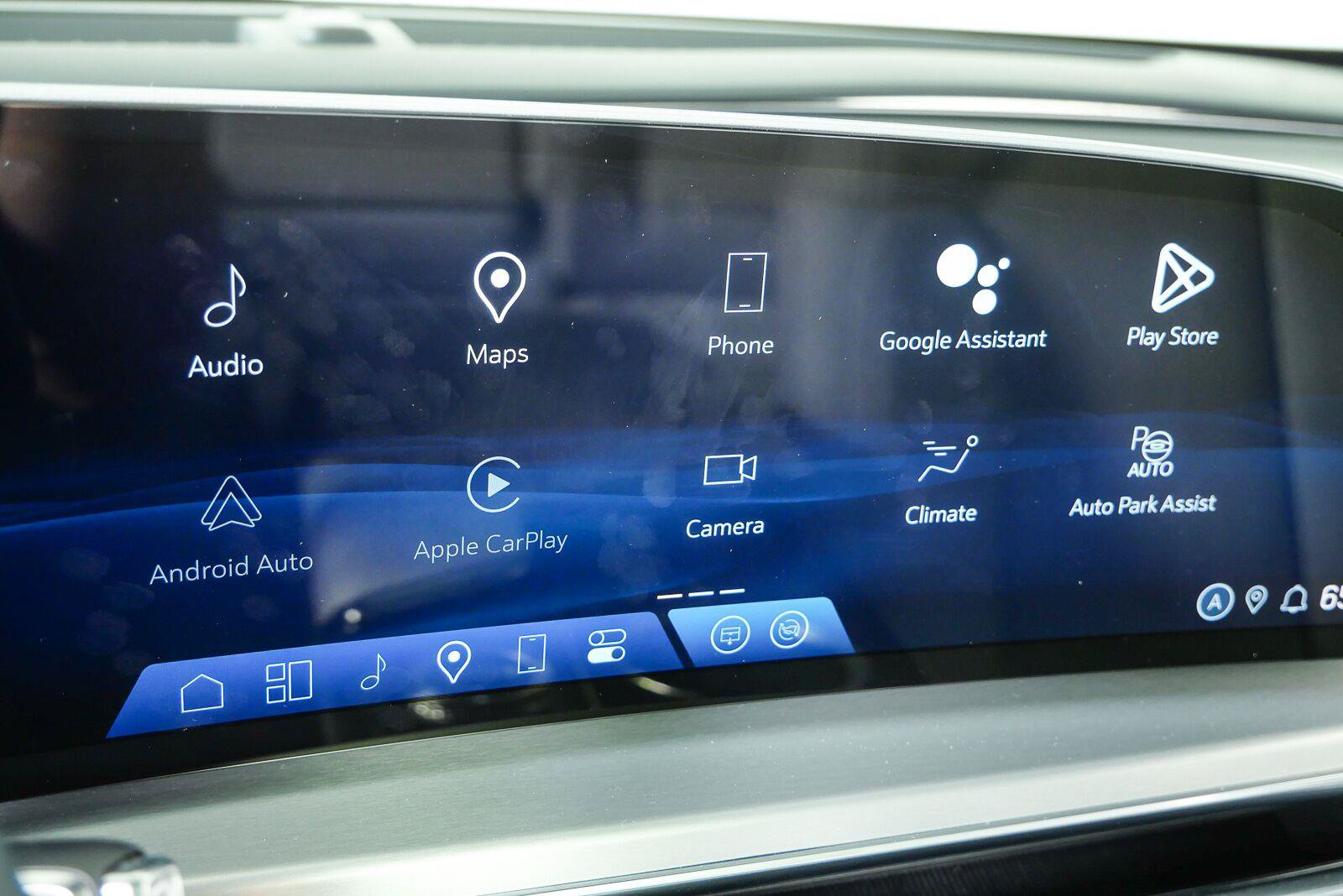 Certified 2024 Cadillac Lyriq Sport RWD image 13